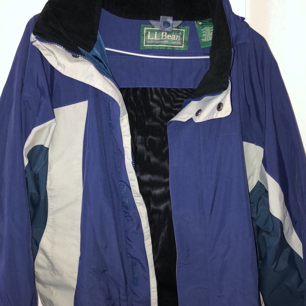 Men’s LL Bean jacket, lightweight